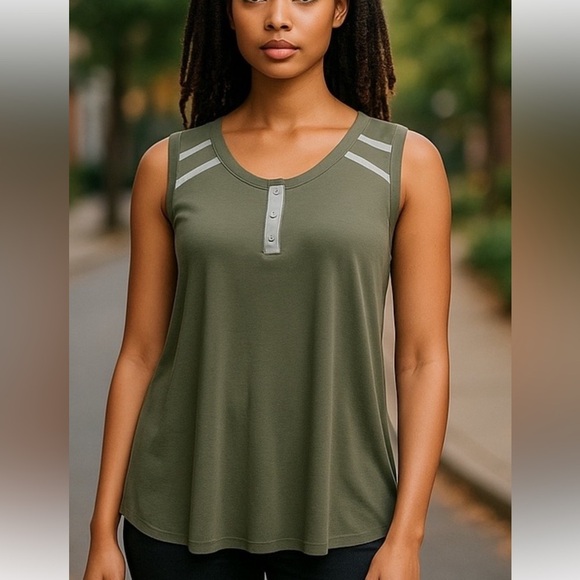 POL SLEEVELESS OLIVE GREEN SUMMER RACER BACK STRIPE TANK TOP SIZE MED💚 - Picture 1 of 12